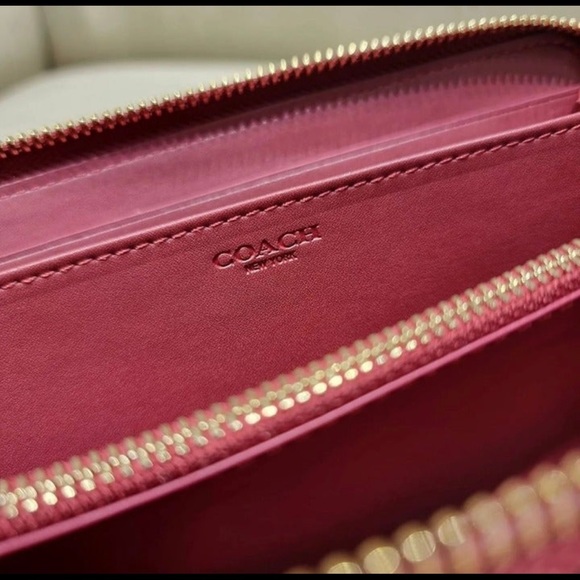 NWT COACH Long Zip Around Wallet In Signature Canvas With Ornament Print - Picture 7 of 11